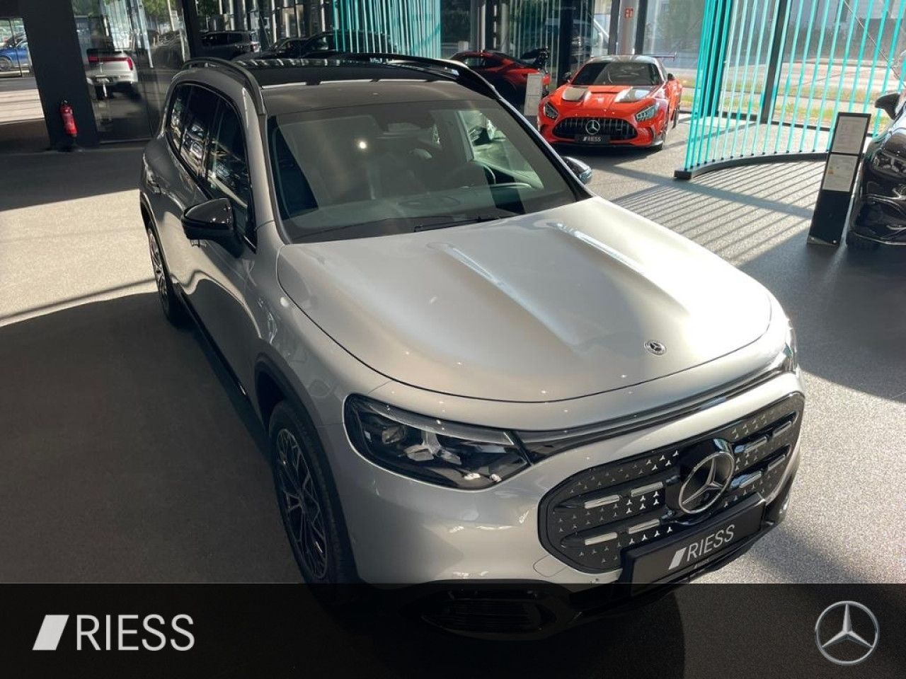 Mercedes-Benz GLB – Bild 8