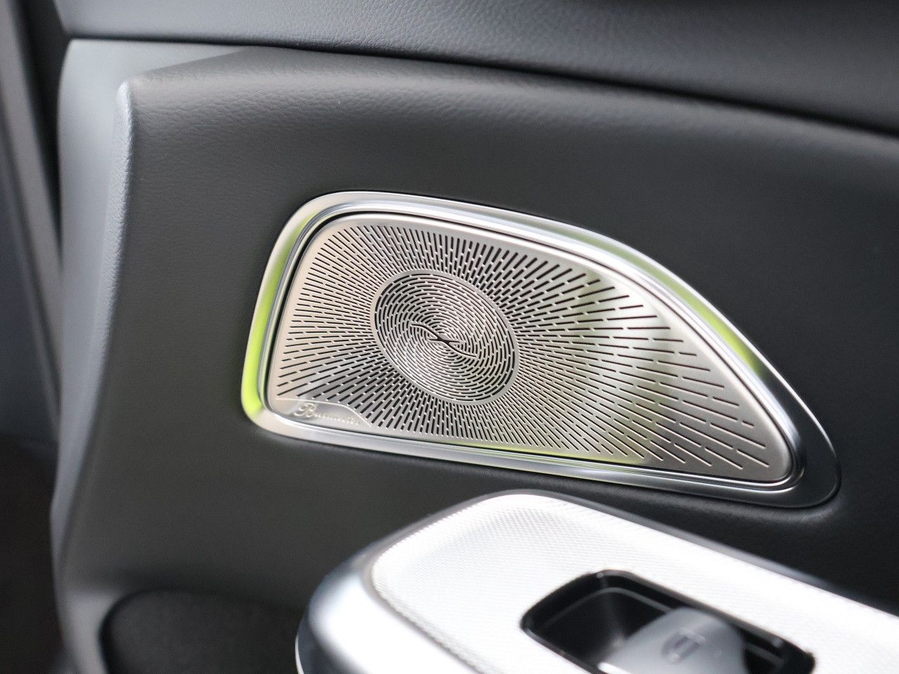 Mercedes-Benz E-Klasse – Bild 20