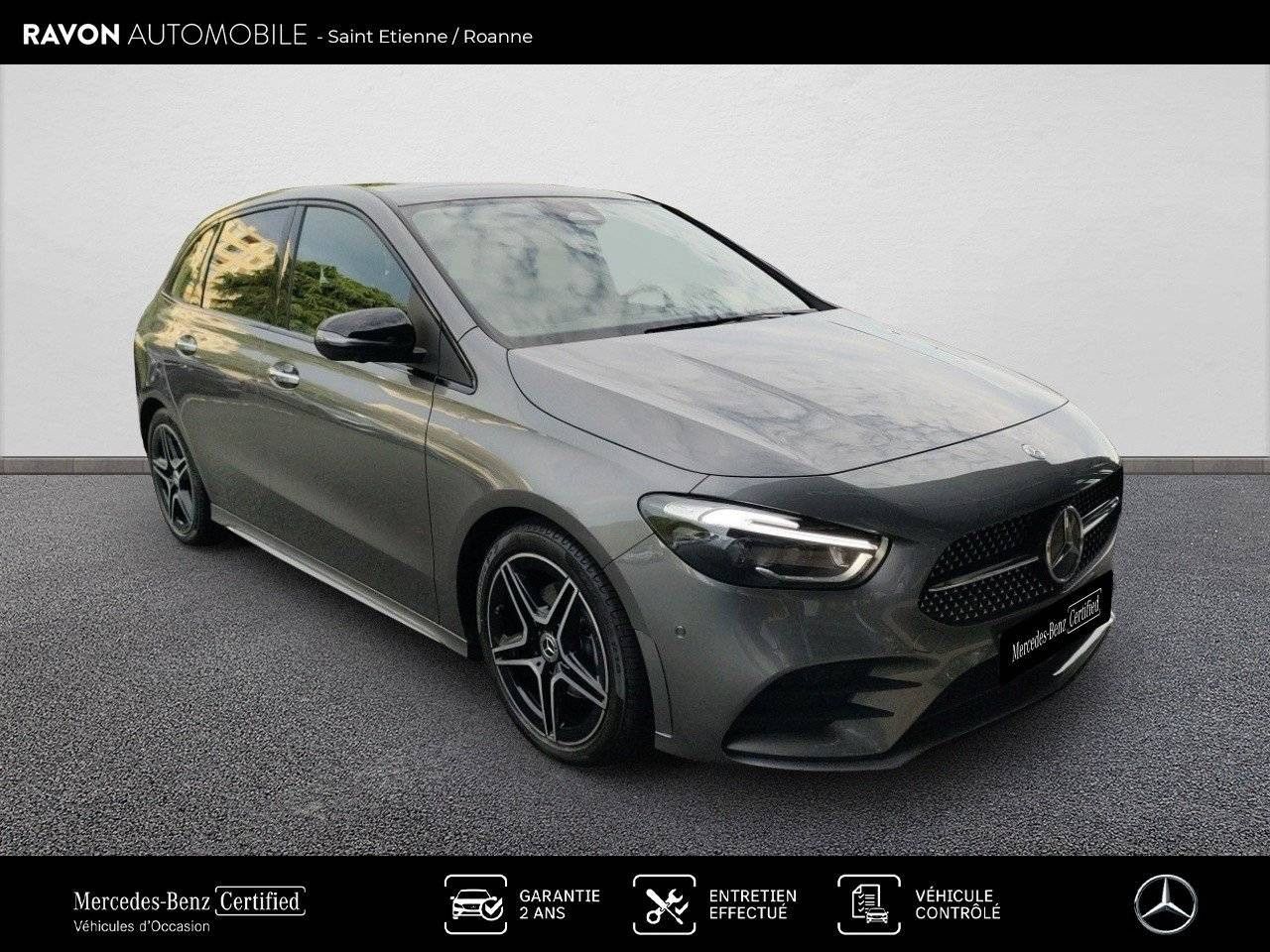 Photo du v&eacute;hicule 10 / 18