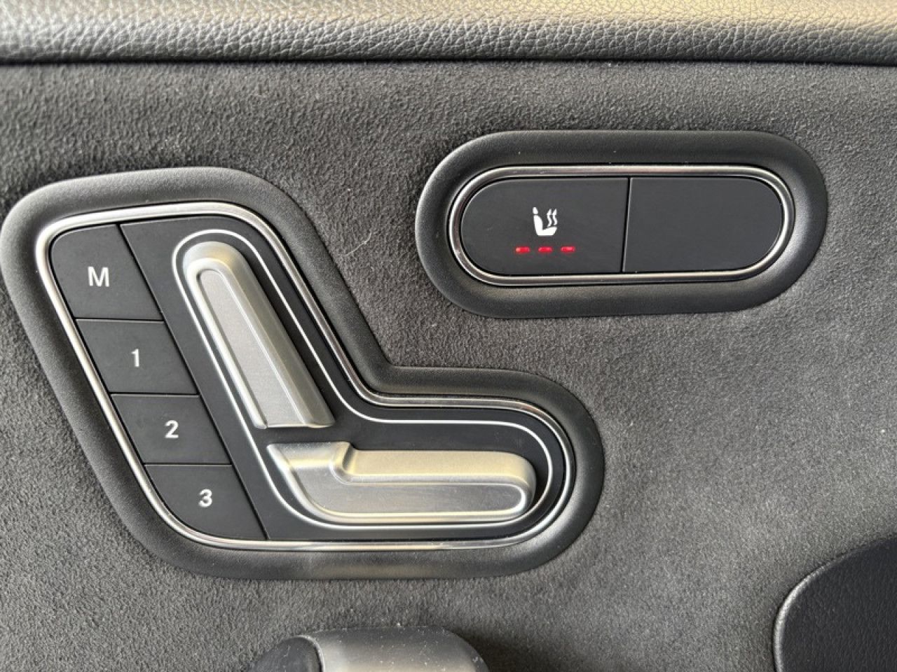 Photo du v&eacute;hicule 15 / 18