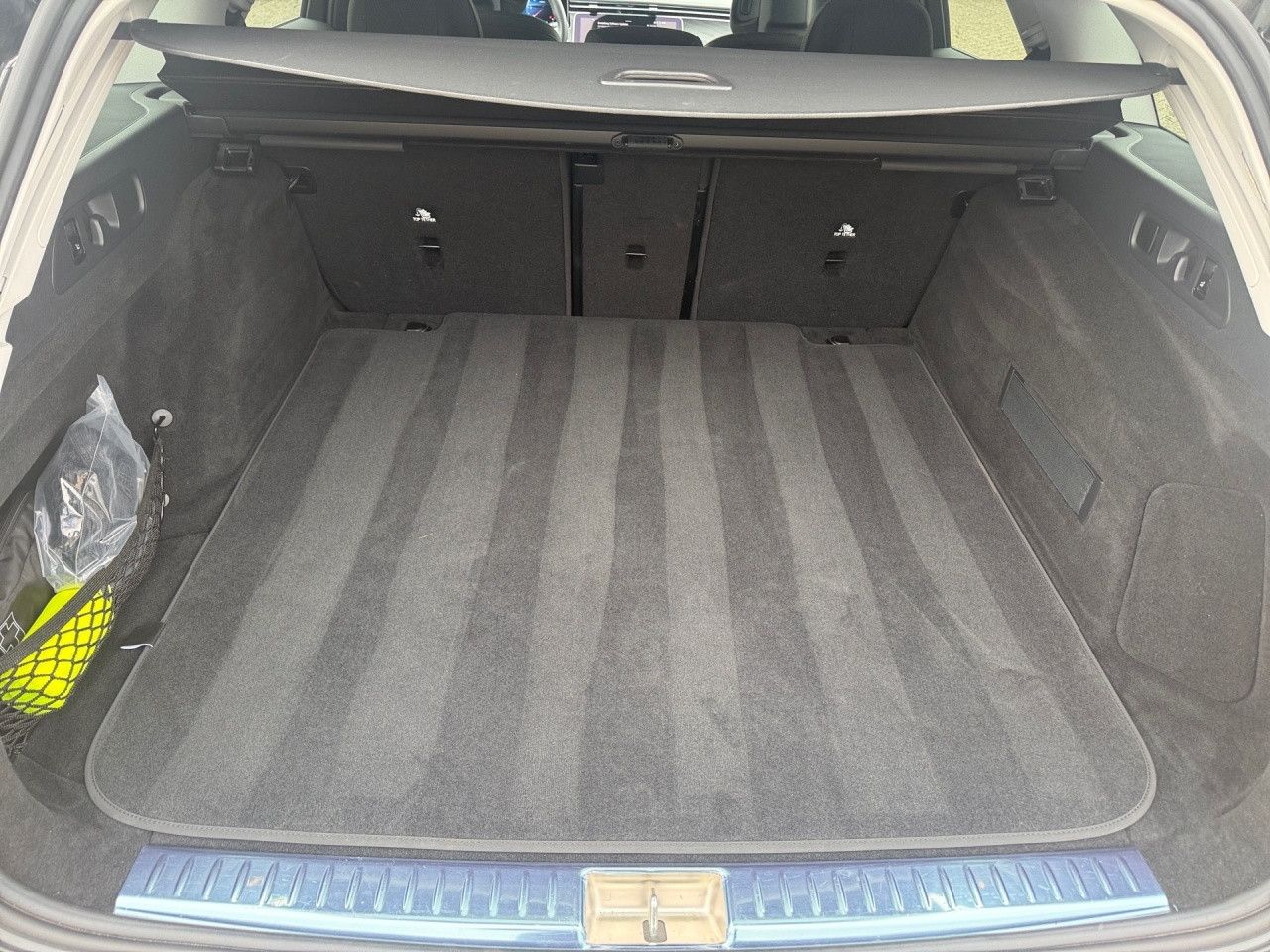 Mercedes-Benz E-Klasse – Bild 11