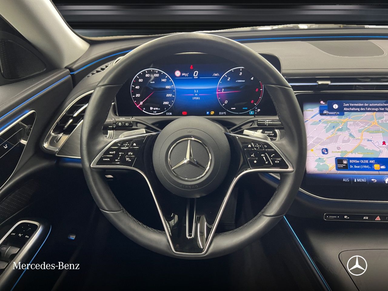 Mercedes-Benz E-Klasse – Bild 12