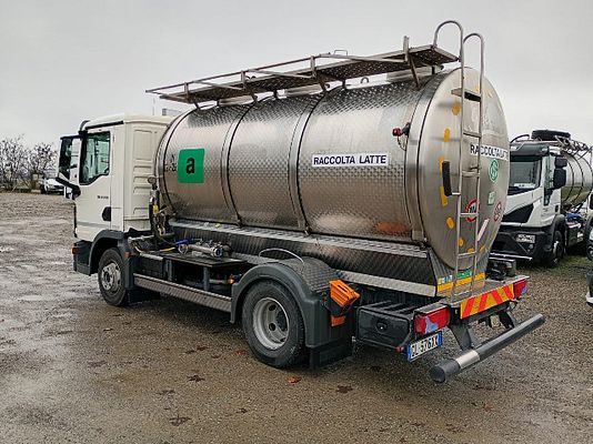 Immagine del veicolo 3 / 7