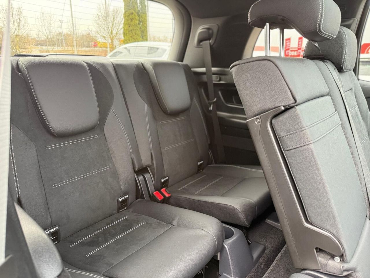 Mercedes-Benz GLB – Bild 12