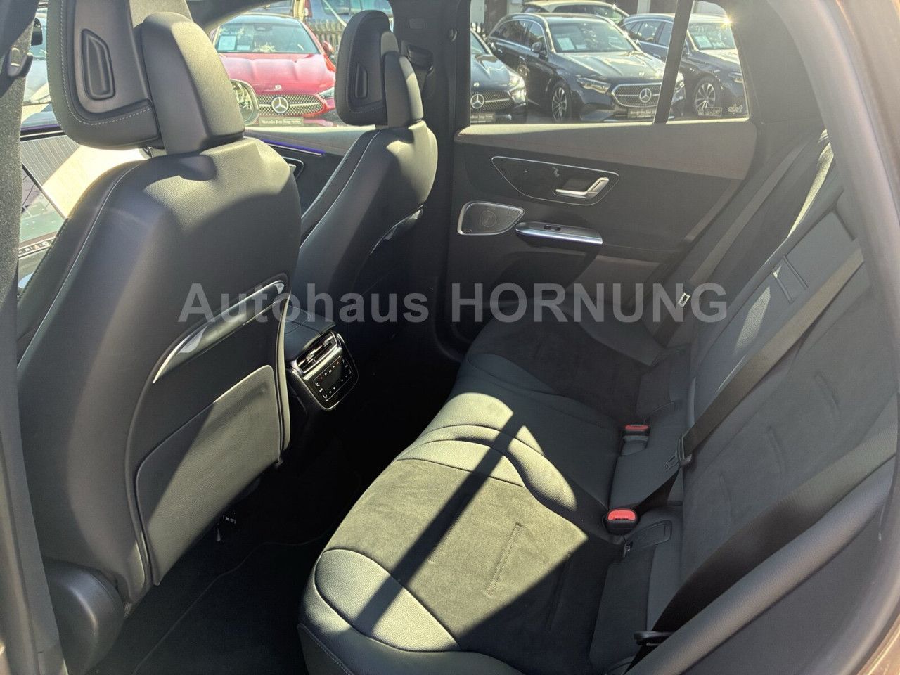 Fahrzeugbild 12 / 24