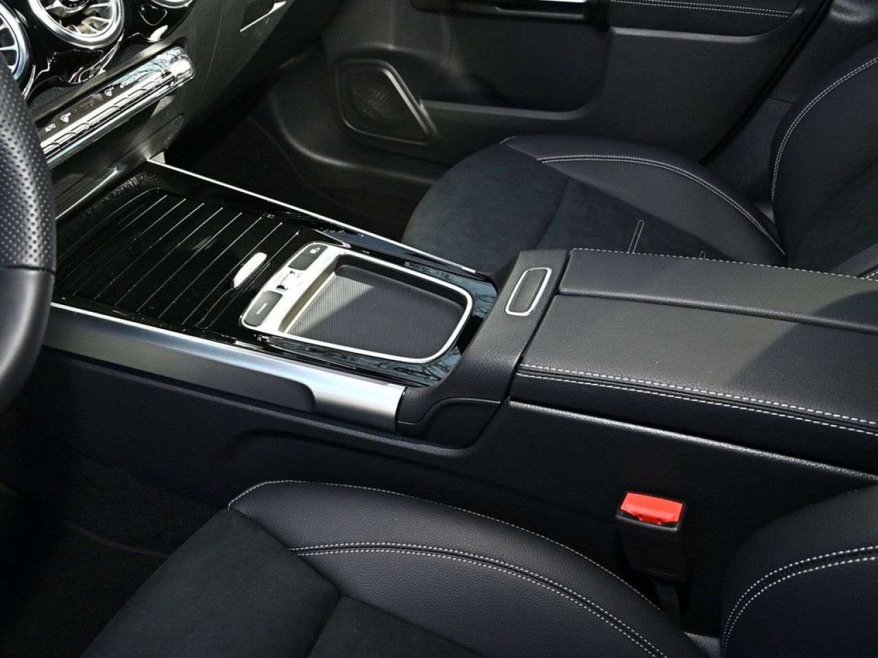 Mercedes-Benz GLB – Bild 13