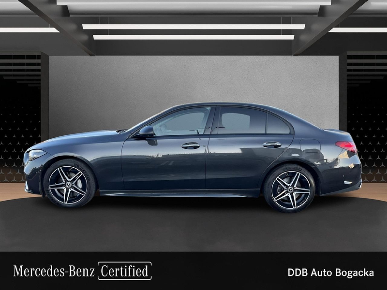 Zdjęcie pojazdu 8 / 17