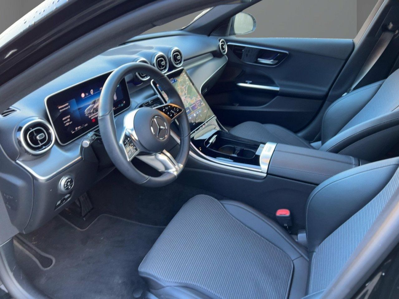 Mercedes-Benz C-Klasse – Bild 6