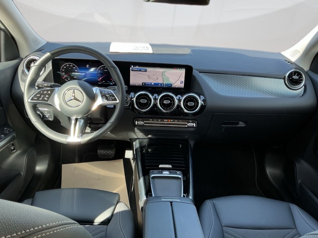 Mercedes-Benz GLA – Bild 11