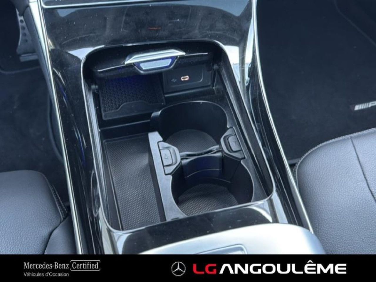 Photo du v&eacute;hicule 13 / 18