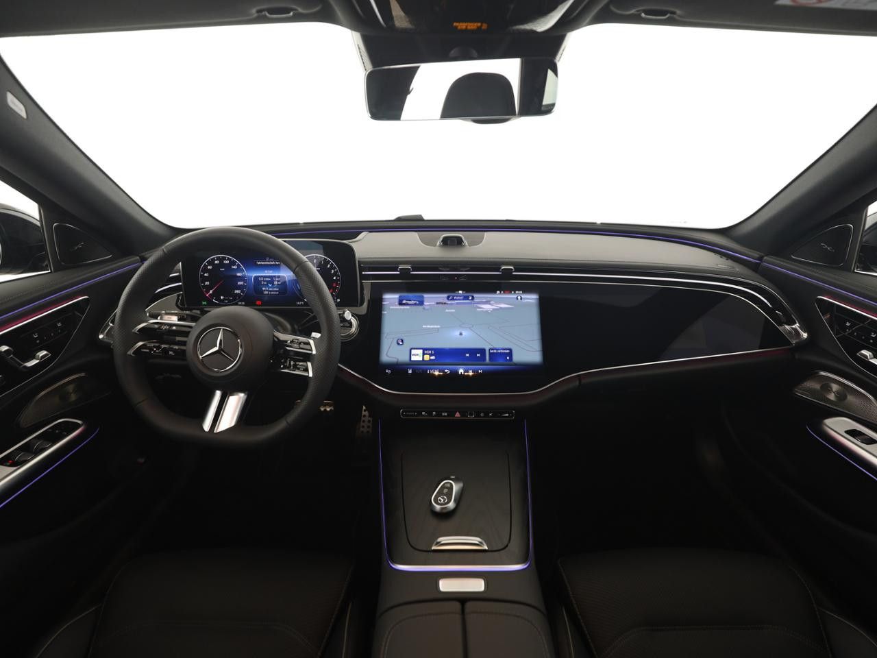 Mercedes-Benz E-Klasse – Bild 10