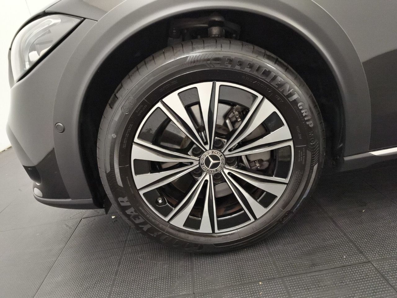 Mercedes-Benz C-Klasse – Bild 9