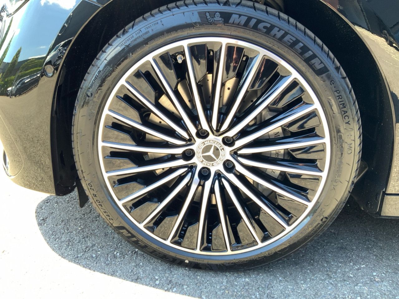 Mercedes-Benz E-Klasse – Bild 7