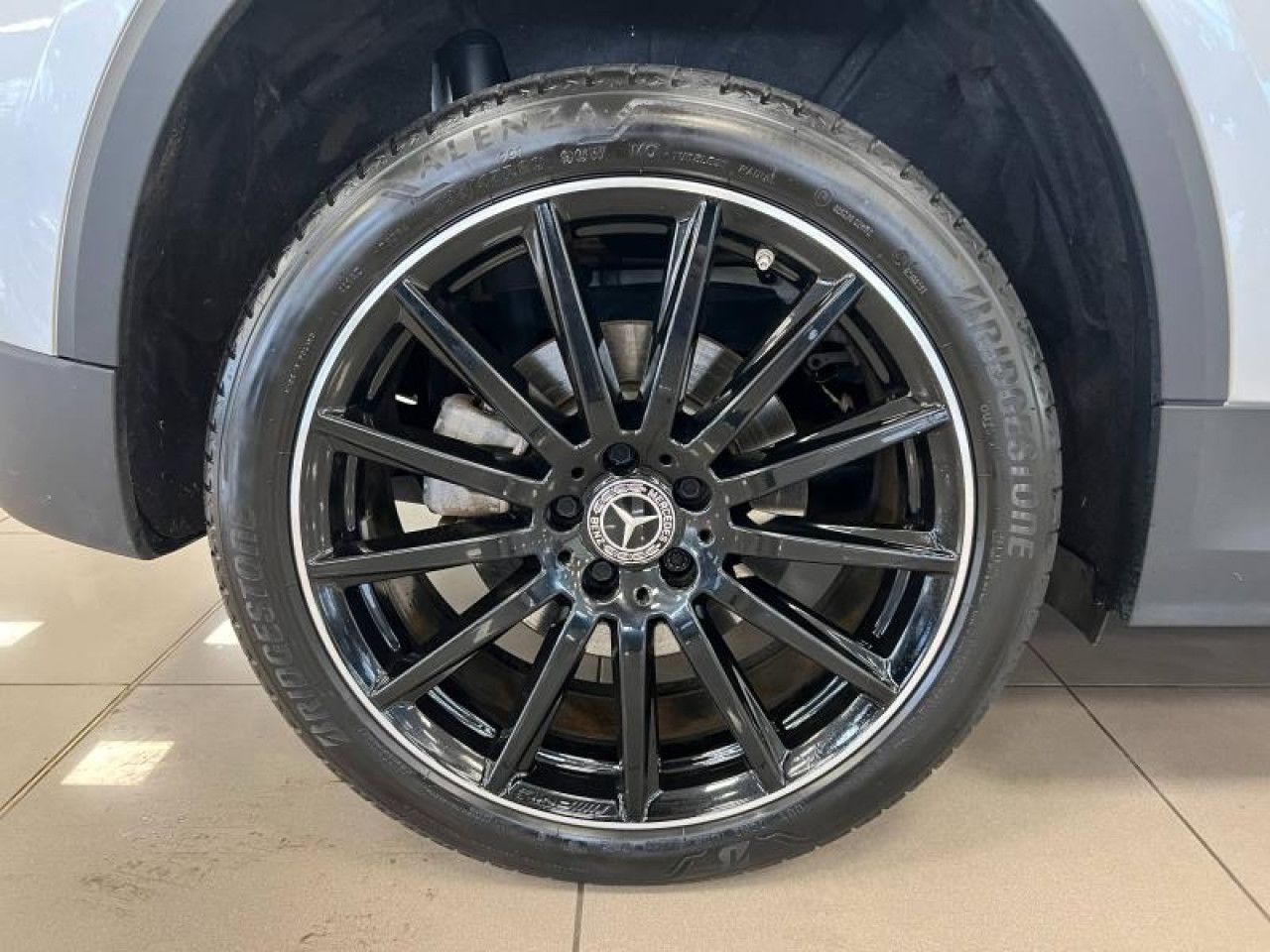 Photo du v&eacute;hicule 8 / 18