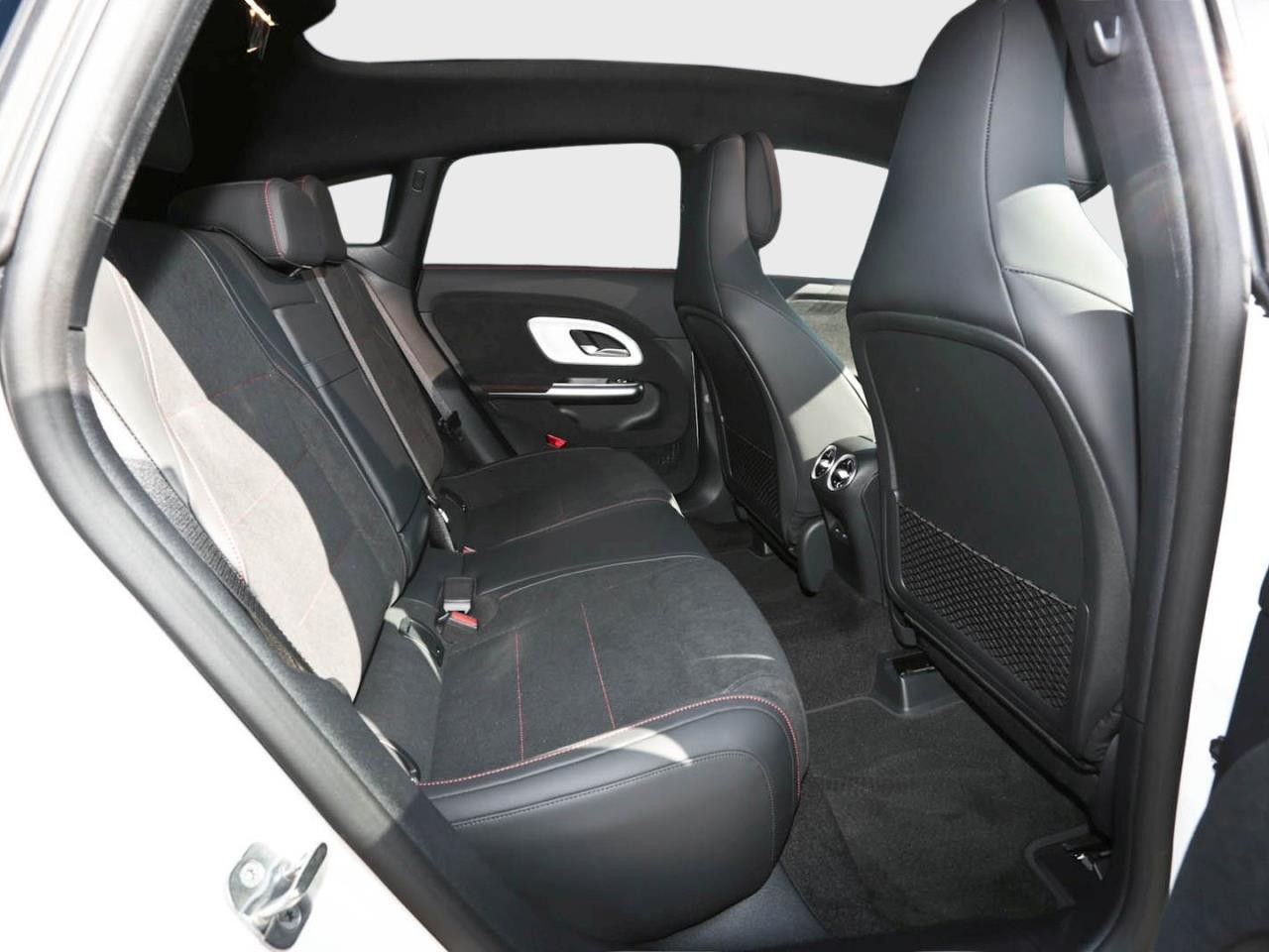 Mercedes-Benz CLA – Bild 11