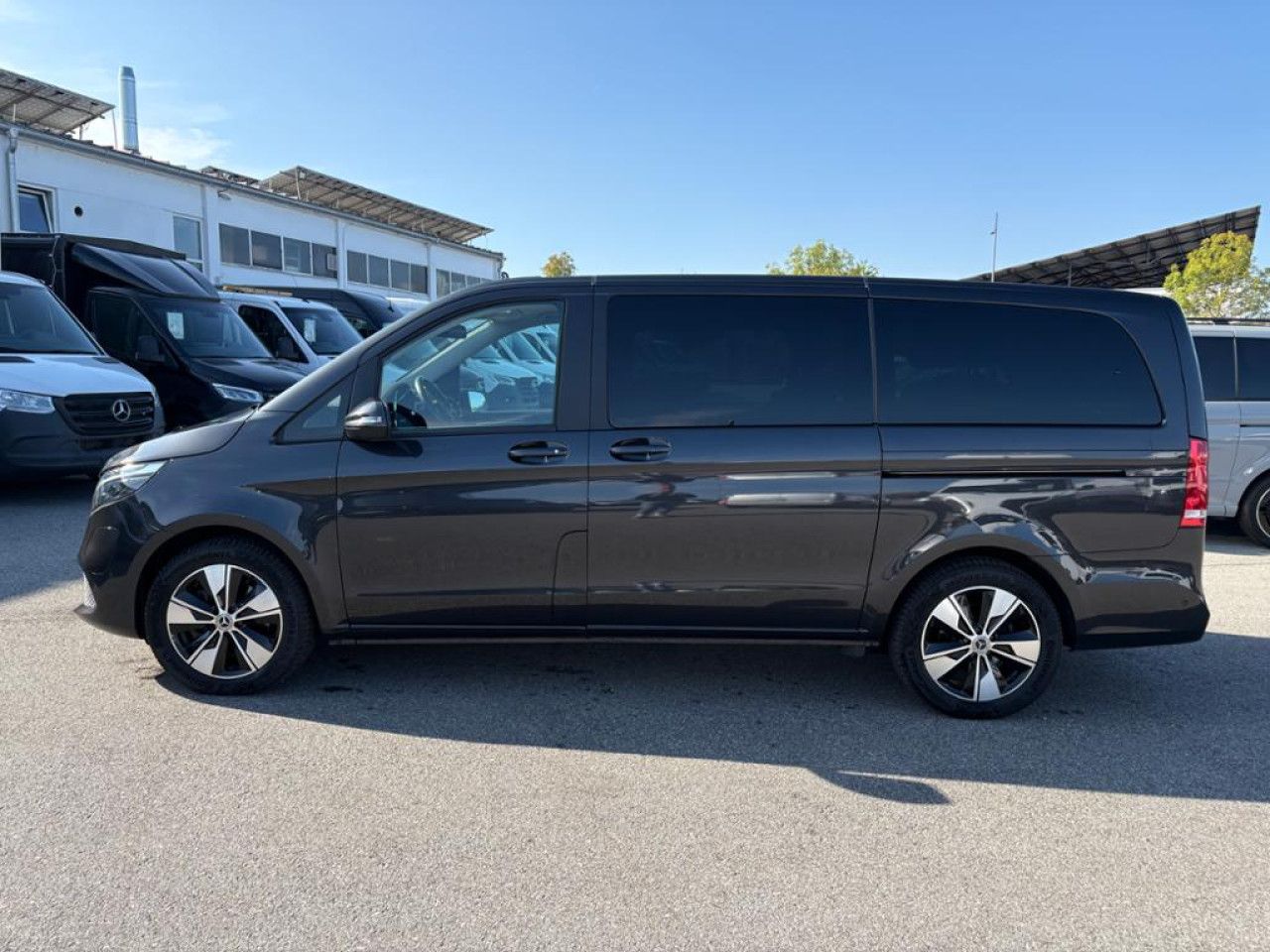 Mercedes-Benz EQV – Bild 3