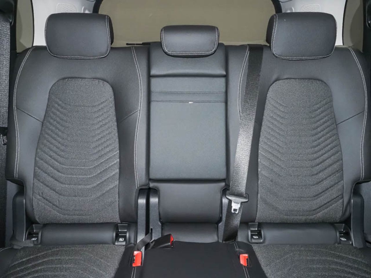 Mercedes-Benz GLB – Bild 9