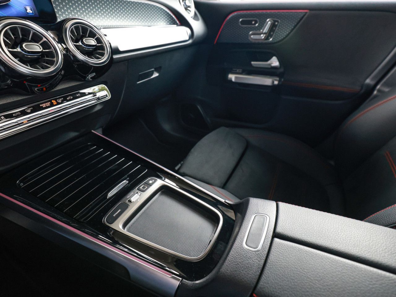 Mercedes-Benz EQB – Bild 17