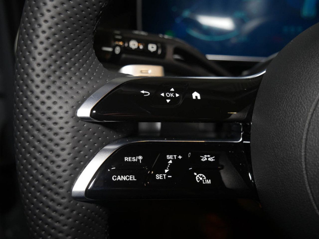 Mercedes-Benz GLC – Bild 17