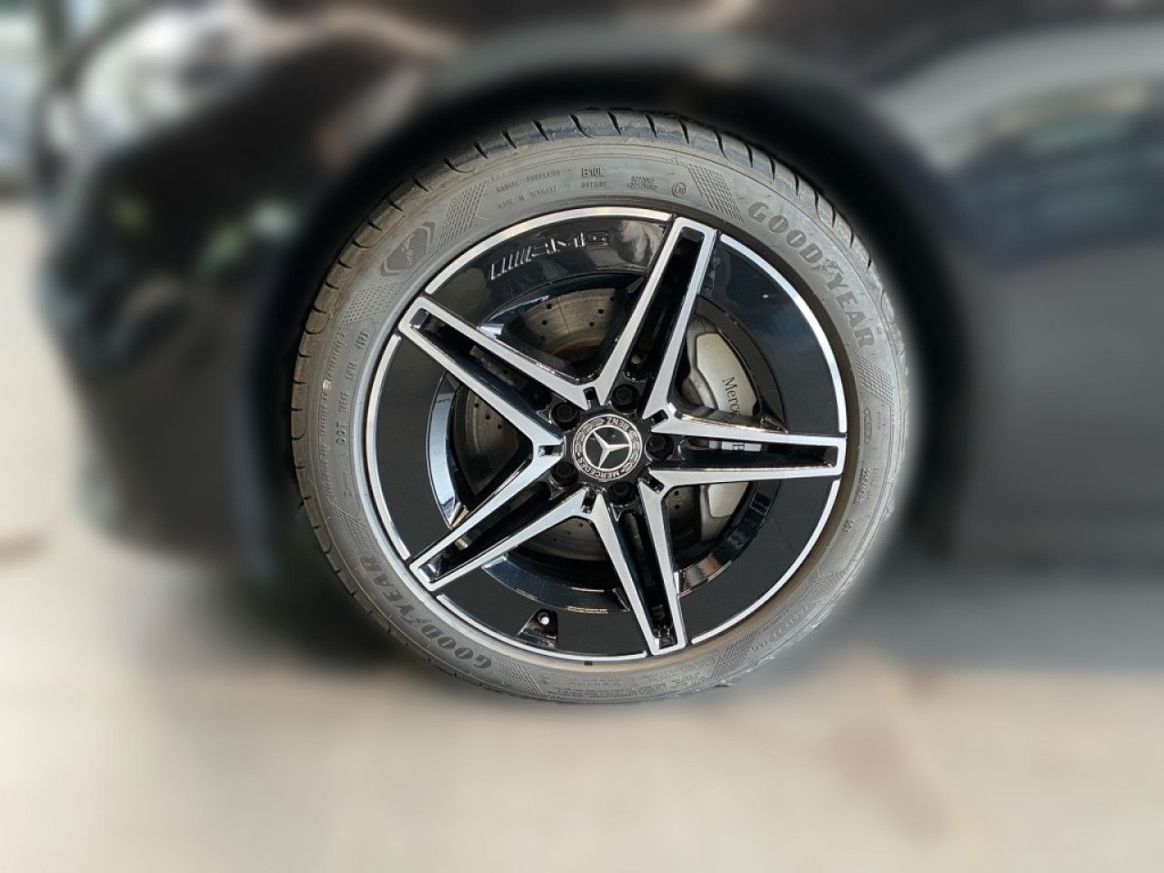 Mercedes-Benz C-Klasse – Bild 3