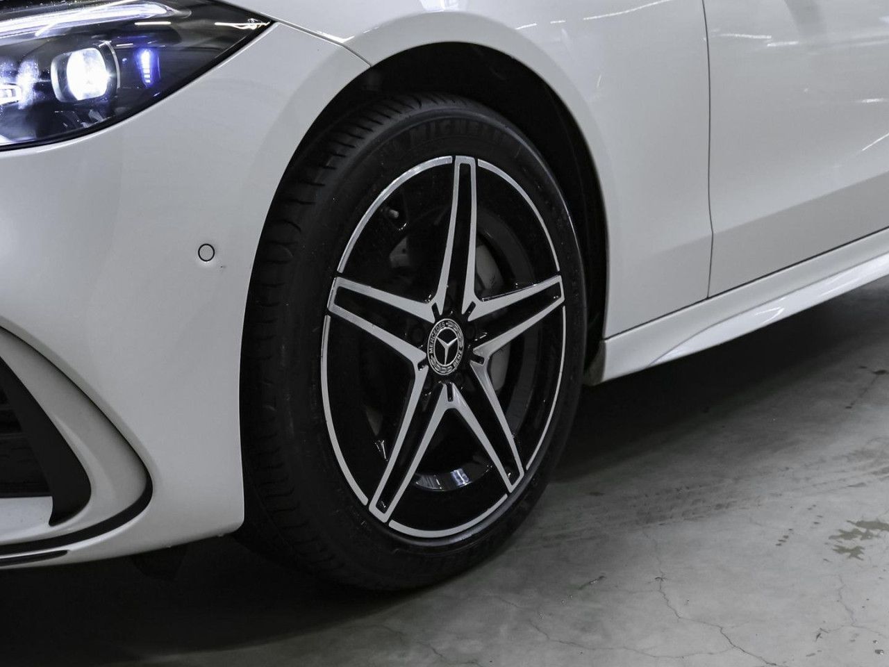 Mercedes-Benz C-Klasse – Bild 9