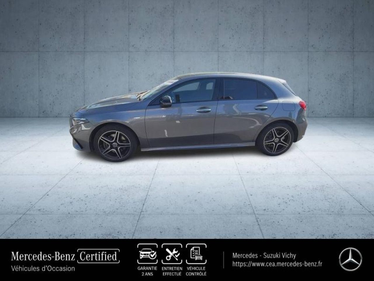 Photo du v&eacute;hicule 2 / 18