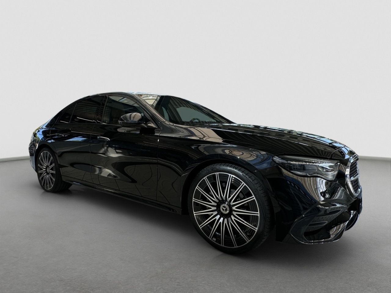 Mercedes-Benz E-Klasse – Bild 18