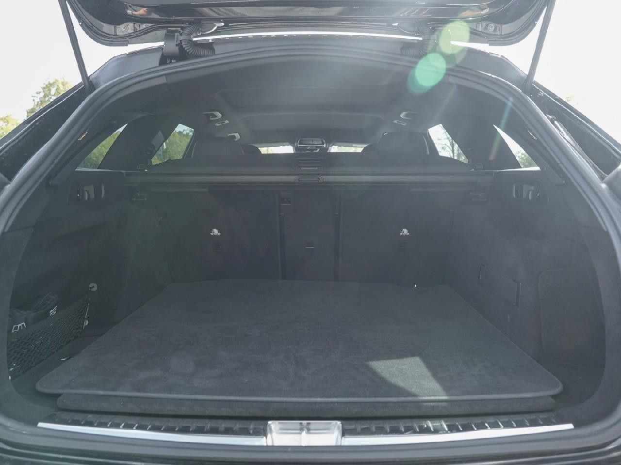 Mercedes-Benz E-Klasse – Bild 6