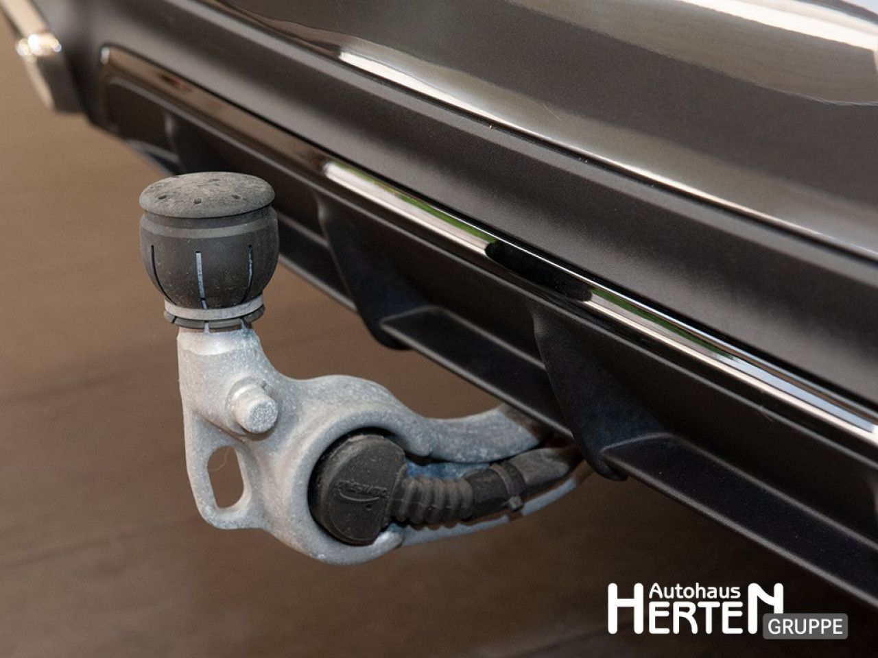 Mercedes-Benz E-Klasse – Bild 16