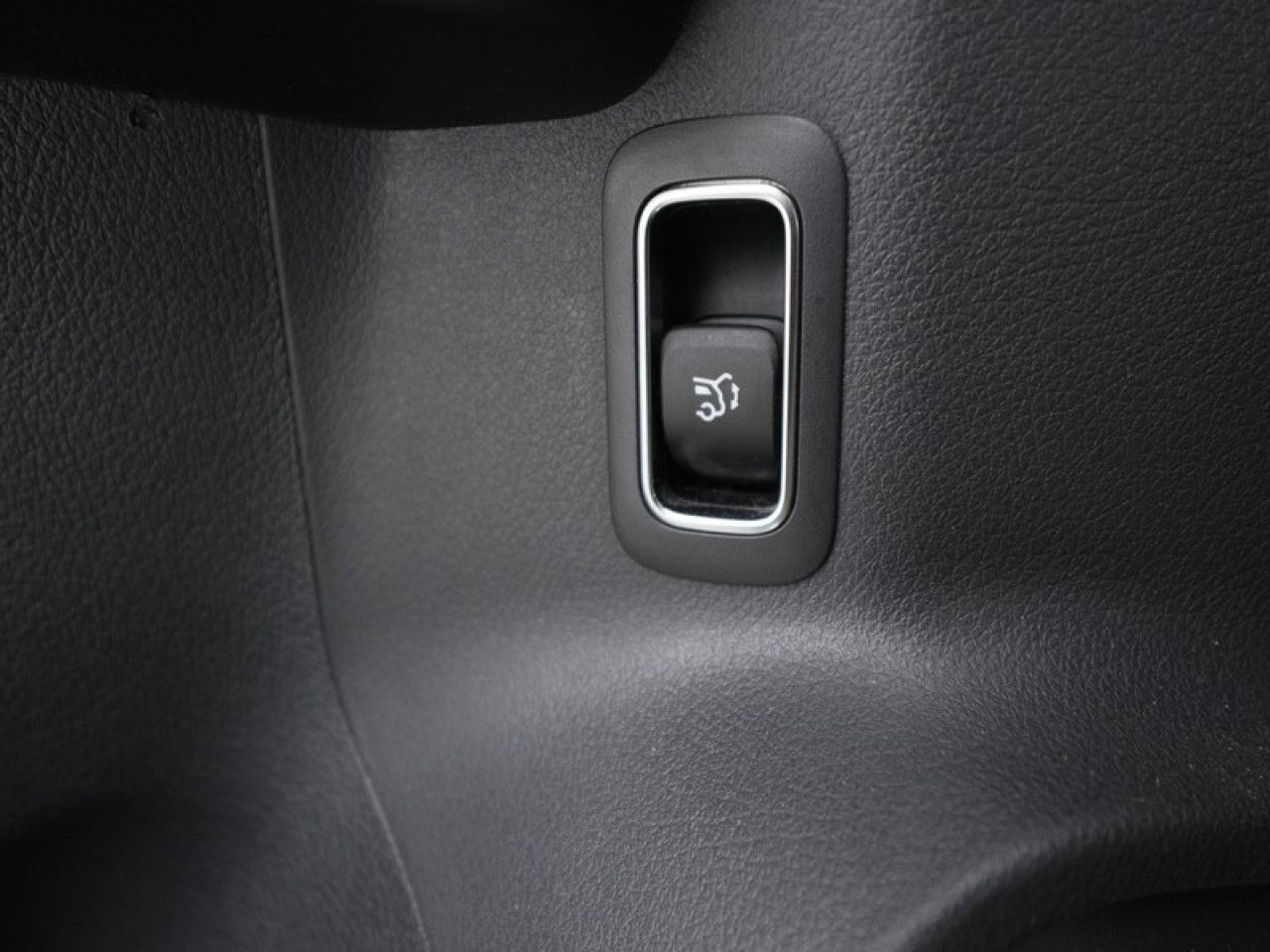 Imagem do veículo 17 / 25