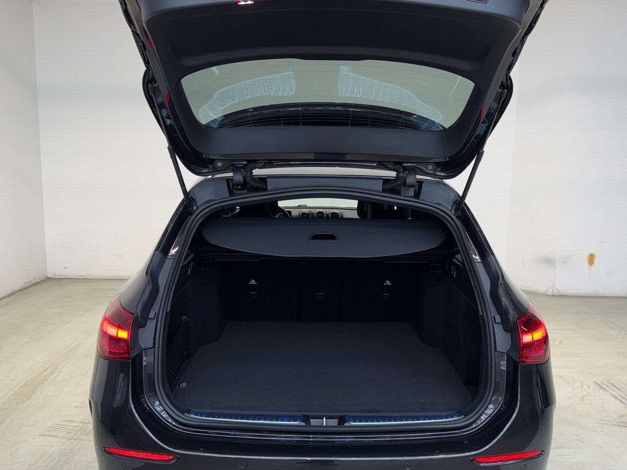 Mercedes-Benz C-Klasse – Bild 15