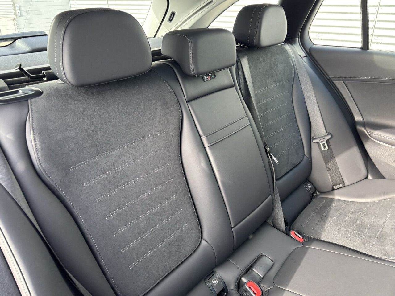 Mercedes-Benz C-Klasse – Bild 17