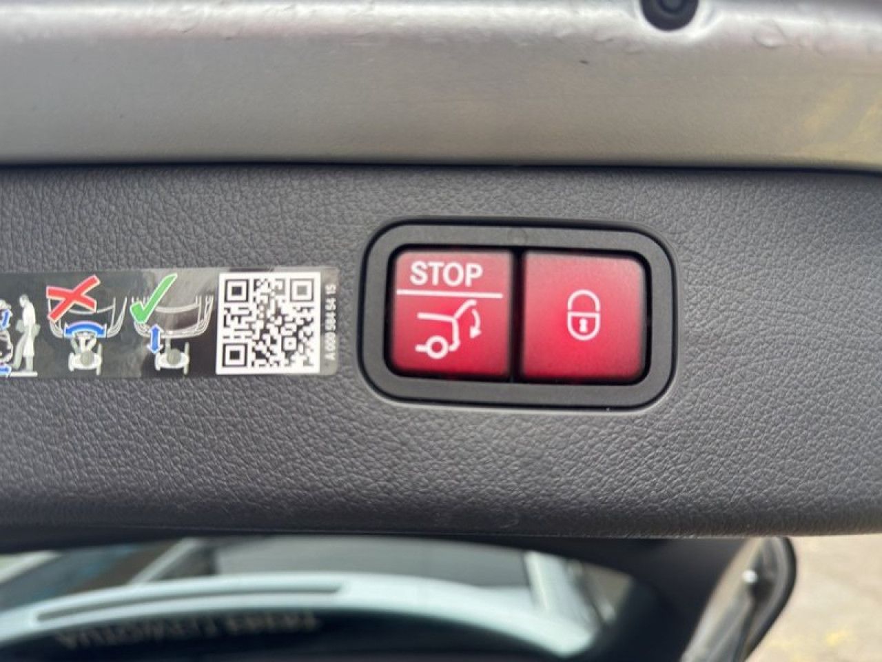 Mercedes-Benz C-Klasse – Bild 16