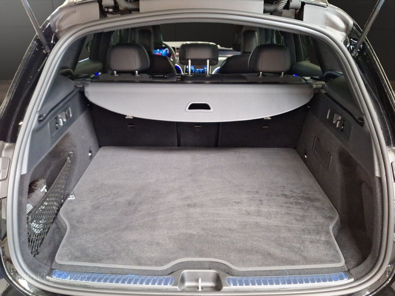 Mercedes-Benz GLC – Bild 11