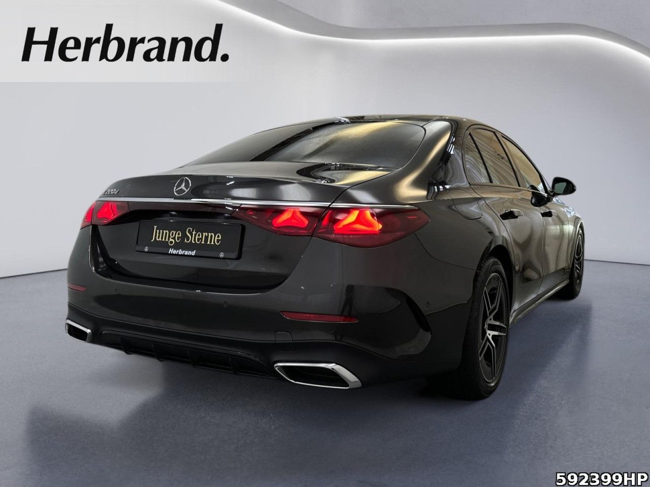 Mercedes-Benz E-Klasse – Bild 3