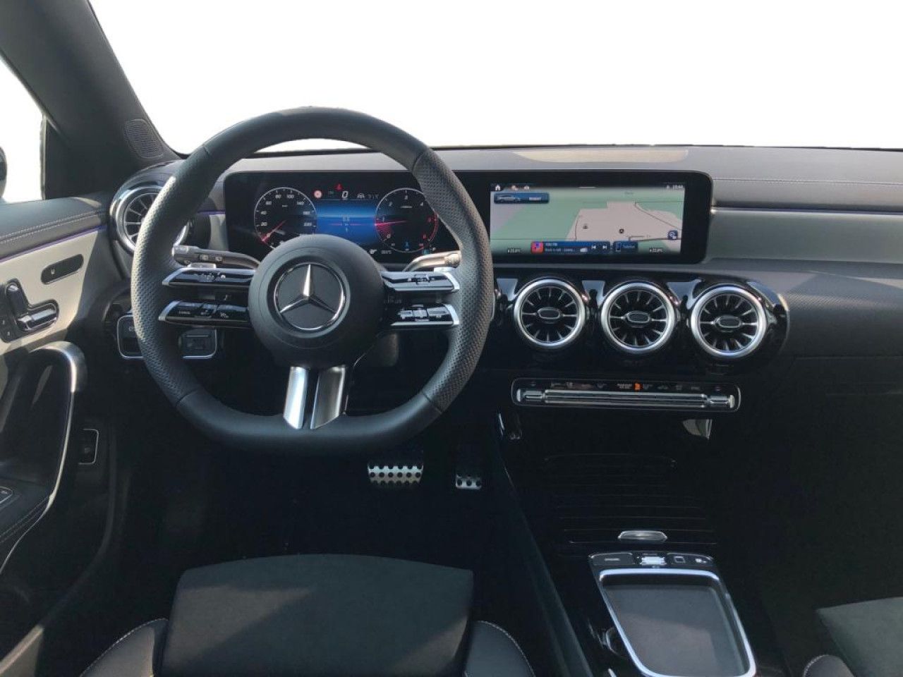 Mercedes-Benz CLA – Bild 4