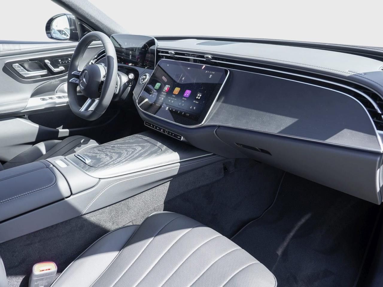 Mercedes-Benz E-Klasse – Bild 15