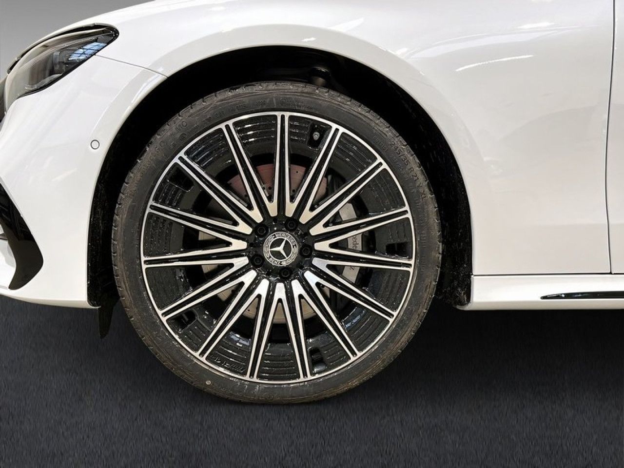 Mercedes-Benz E-Klasse – Bild 6
