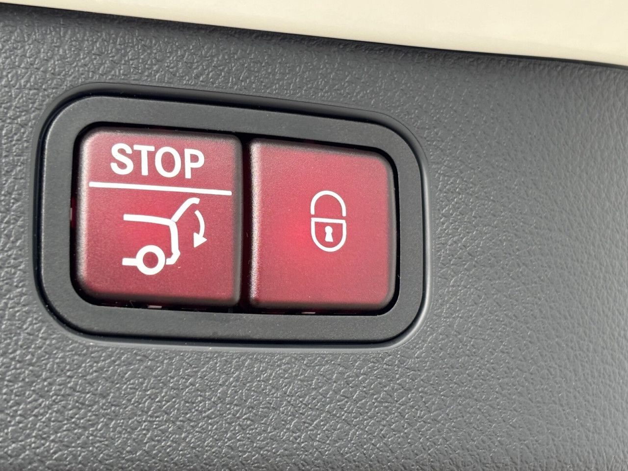Mercedes-Benz C-Klasse – Bild 20