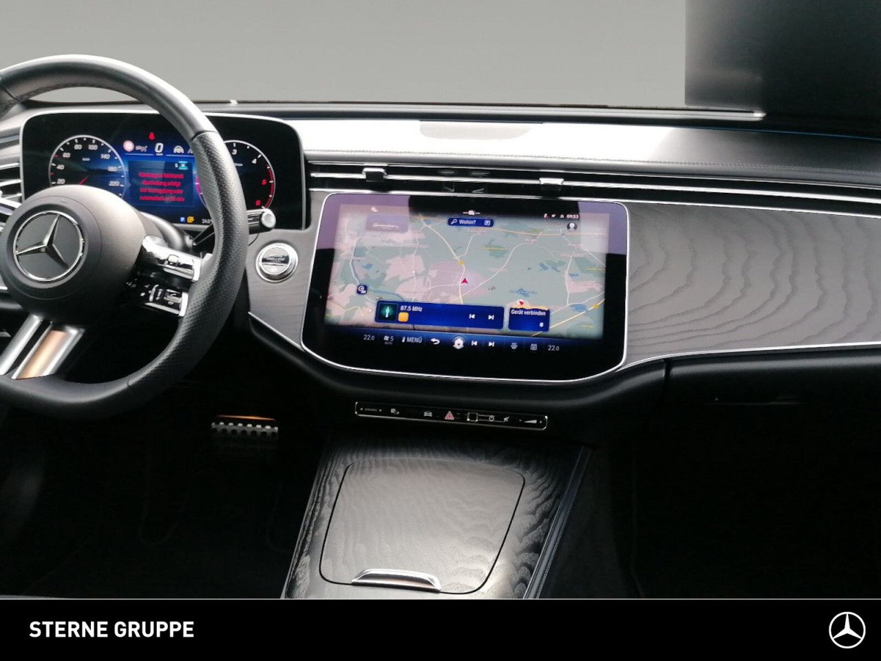 Mercedes-Benz E-Klasse – Bild 9