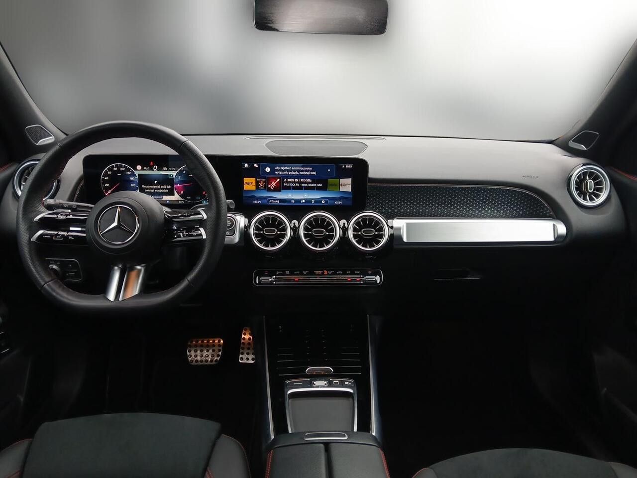 Zdjęcie pojazdu 19 / 24