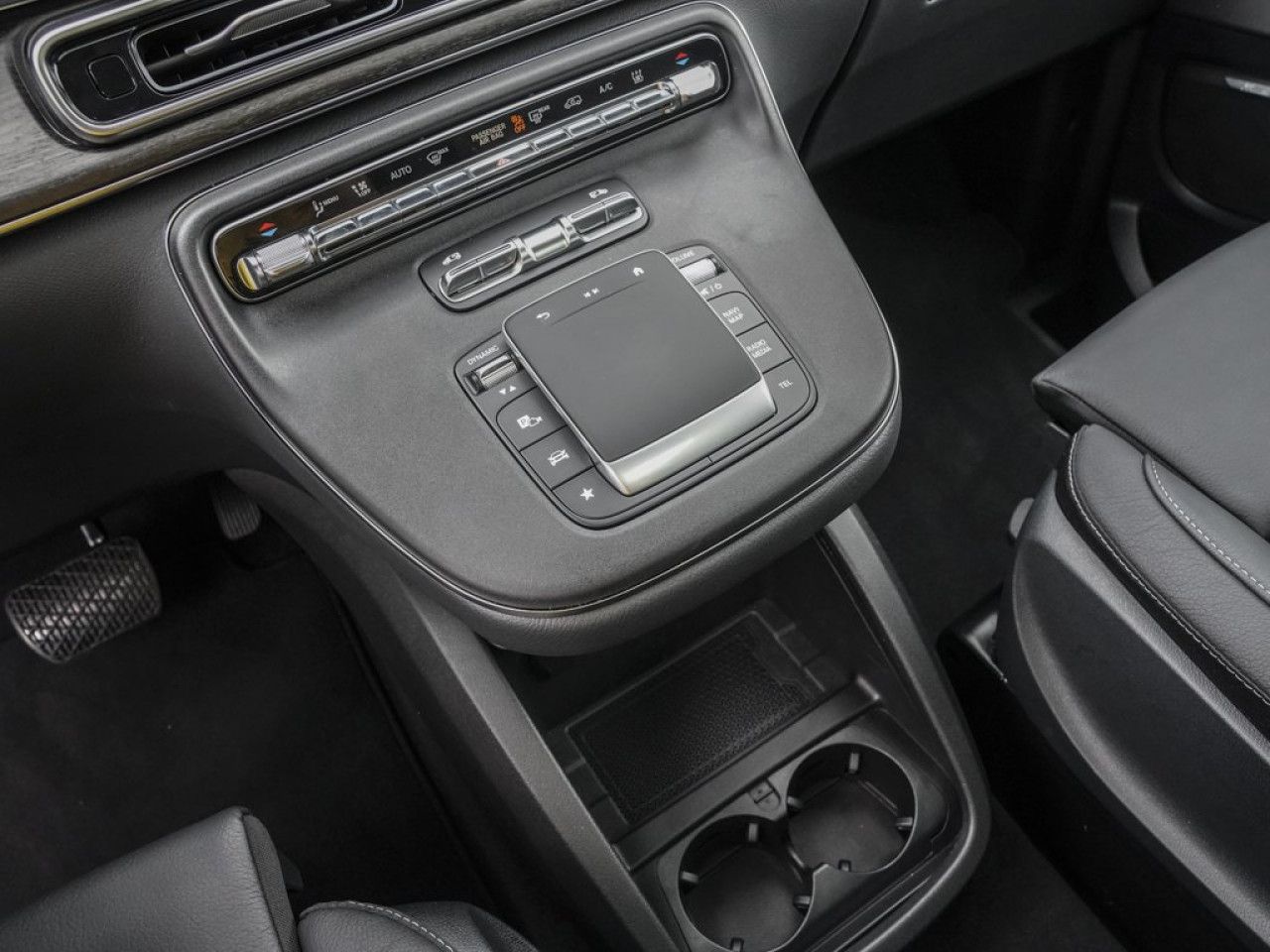 Mercedes-Benz EQV – Bild 18