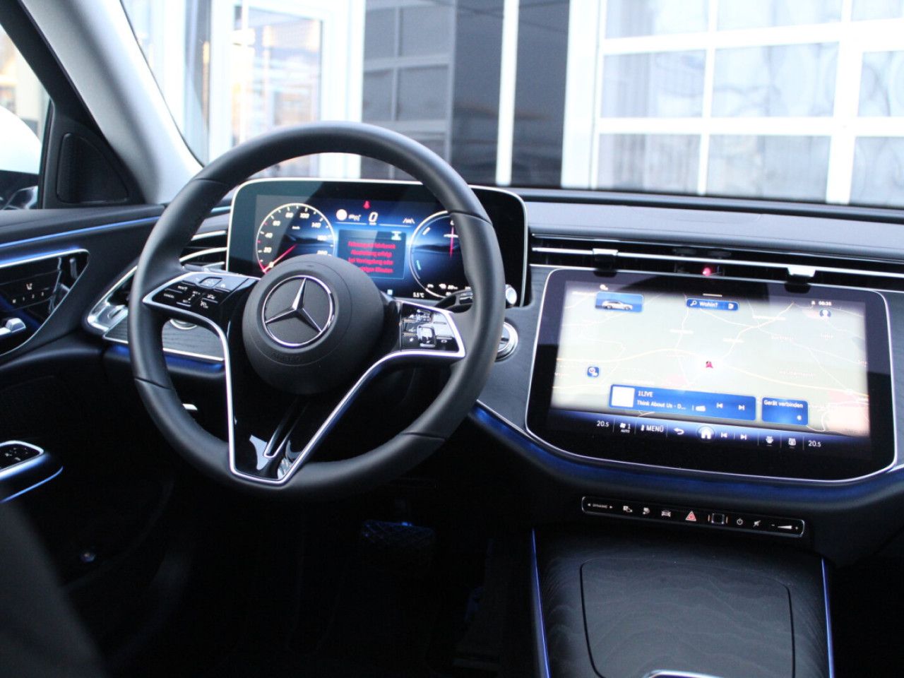Mercedes-Benz E-Klasse – Bild 11
