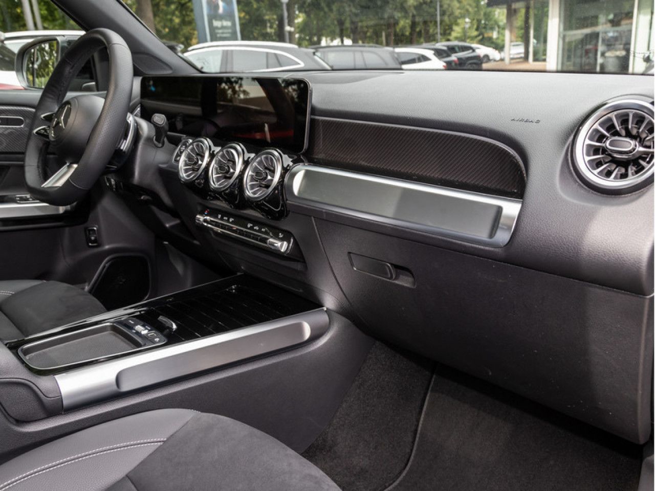 Mercedes-Benz GLB – Bild 8