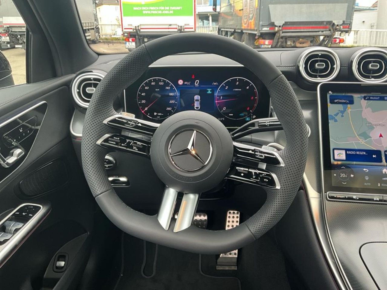 Mercedes-Benz GLC – Bild 11