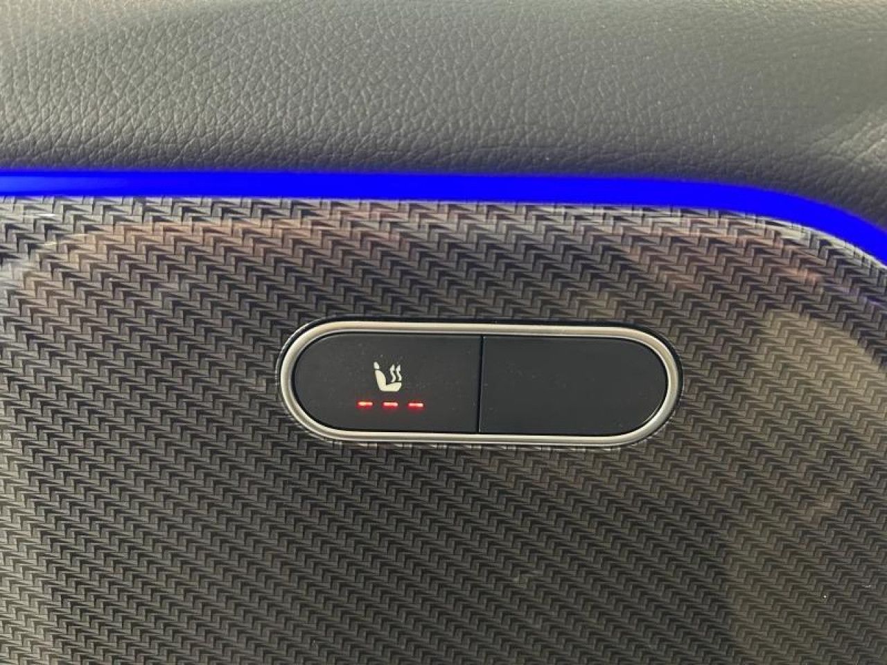 Photo du v&eacute;hicule 16 / 18