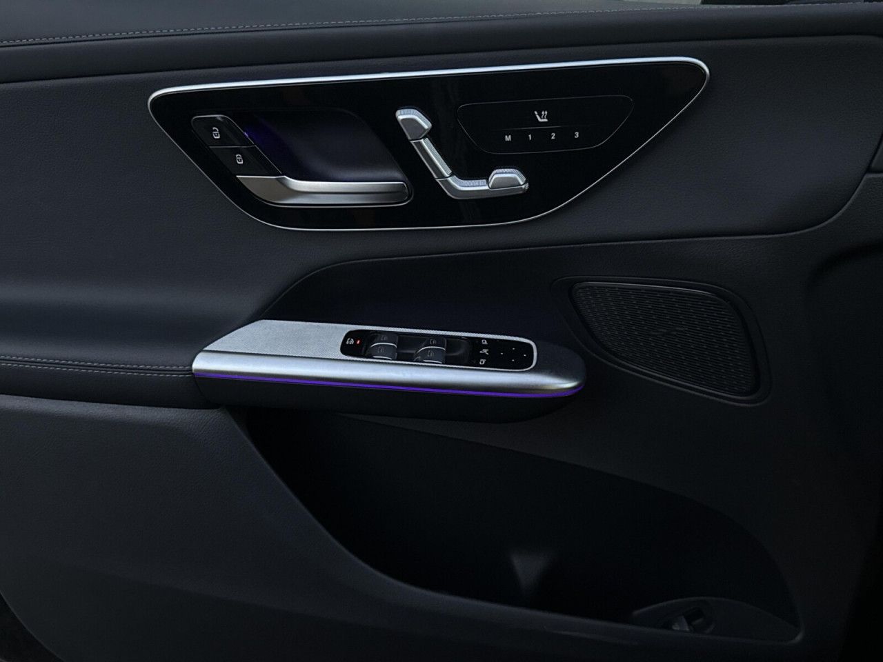 Zdjęcie pojazdu 20 / 22