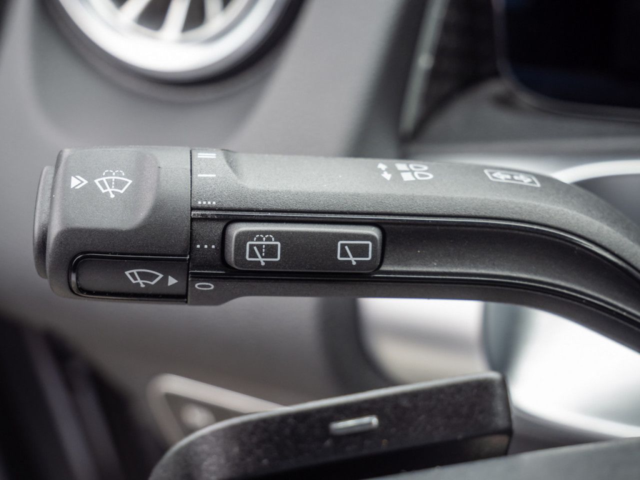 Mercedes-Benz GLB – Bild 16