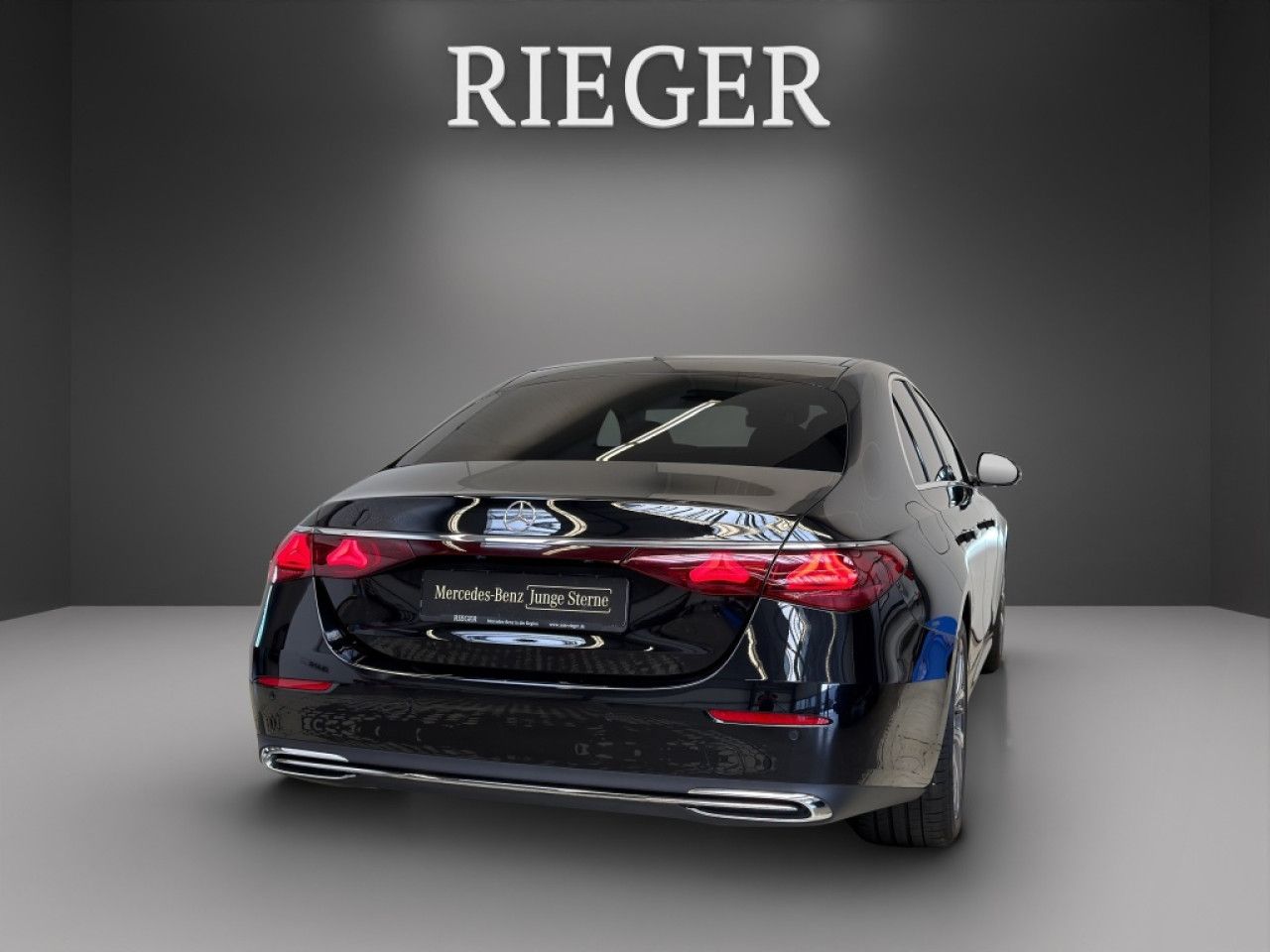 Mercedes-Benz E-Klasse – Bild 13