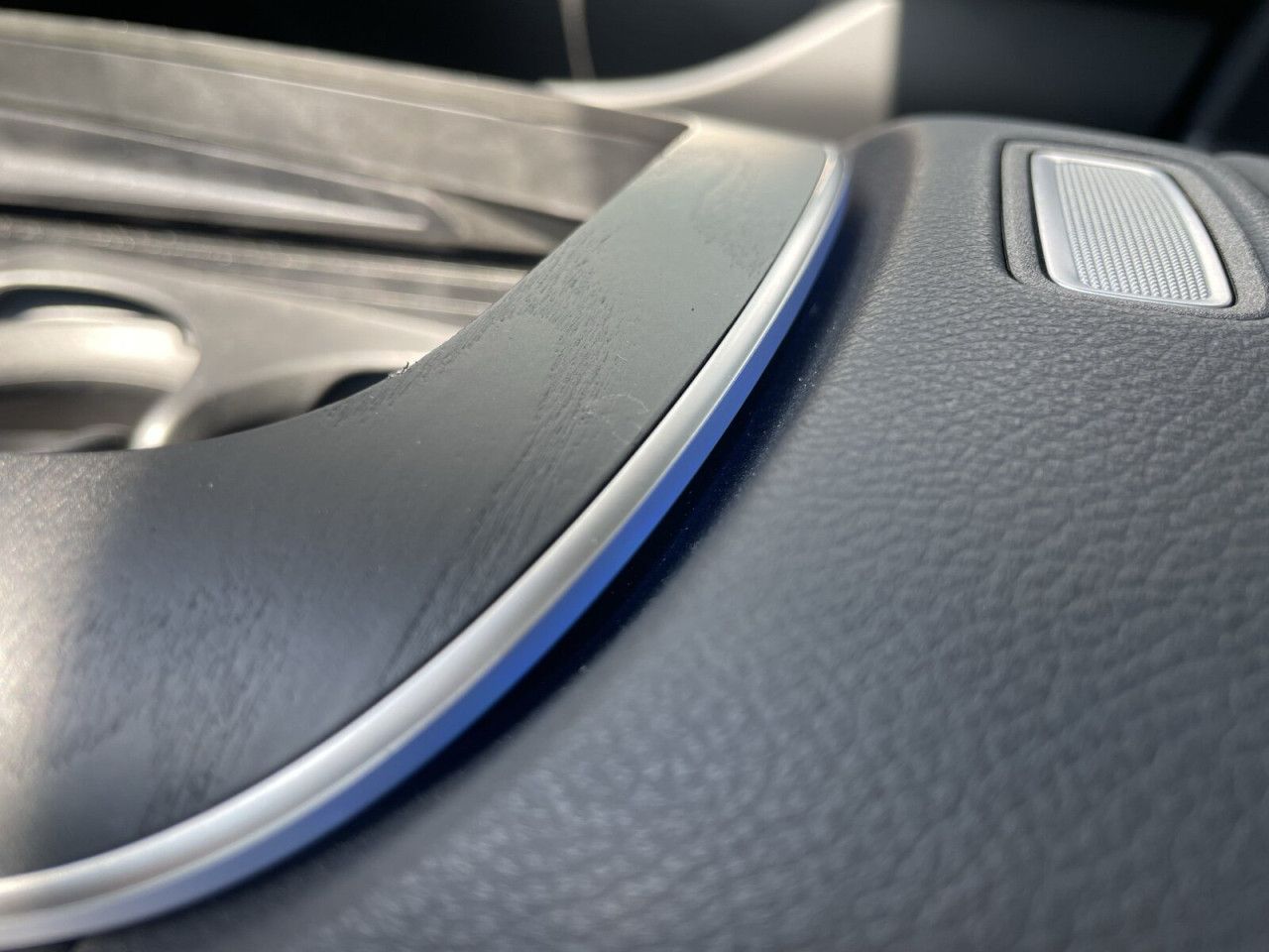Mercedes-Benz E-Klasse – Bild 24